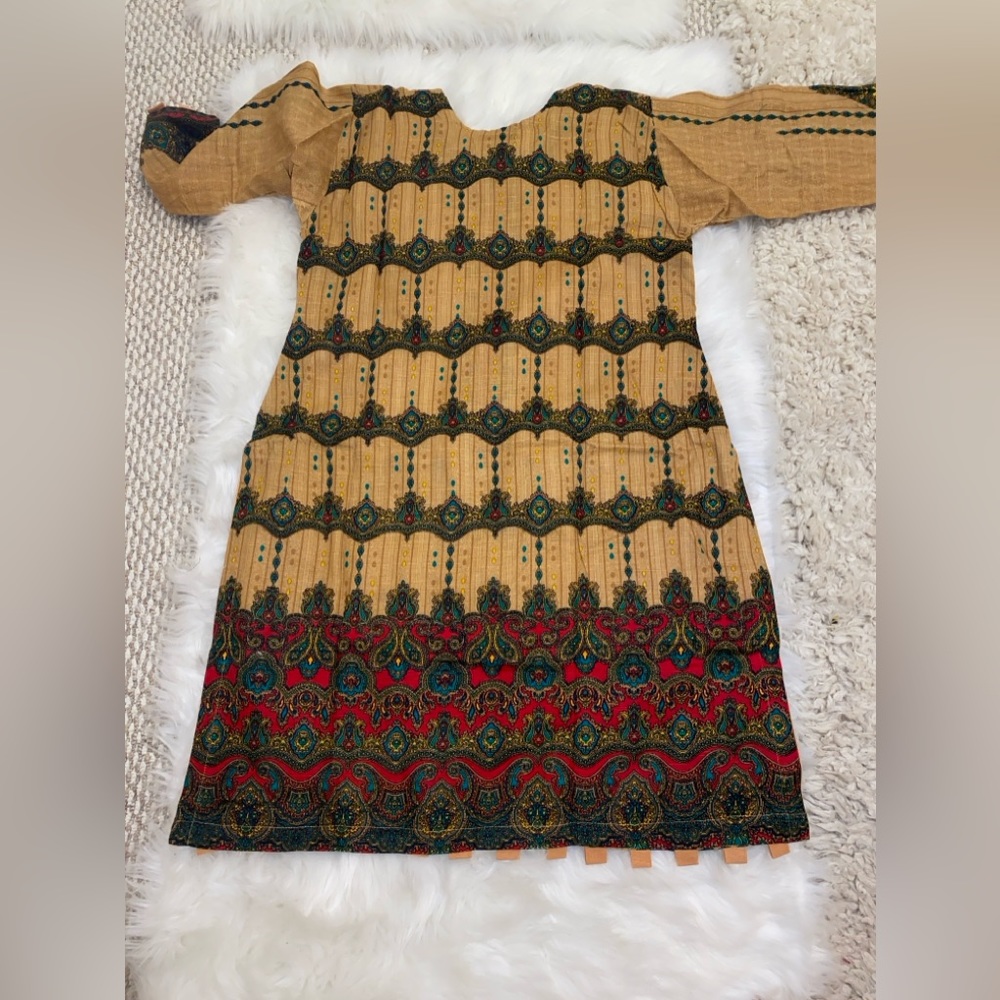Dress - Picture 5 of 11